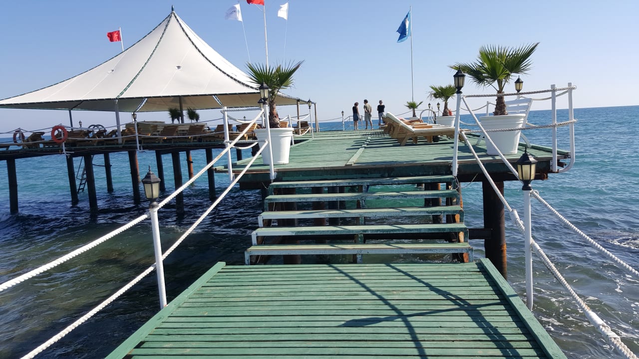 Strand Hotel Turan Prince