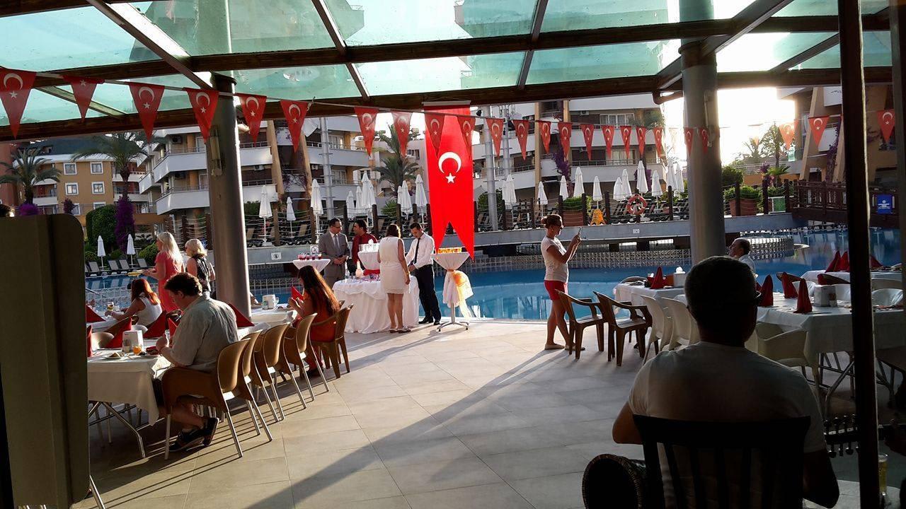 Schön geschmückt Alaiye Resort & Spa