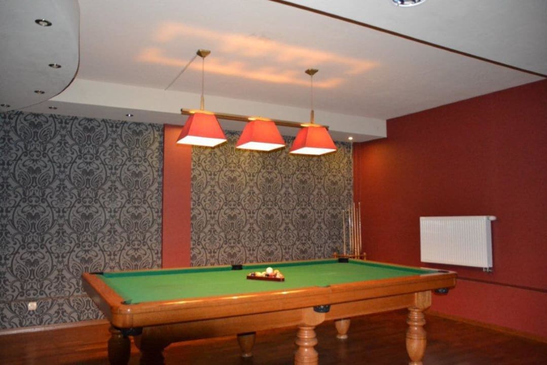 Billard in der Bar Król Plaza Spa&Wellness