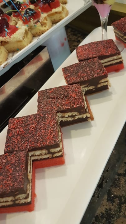 Gastro Dream World Resort & Spa