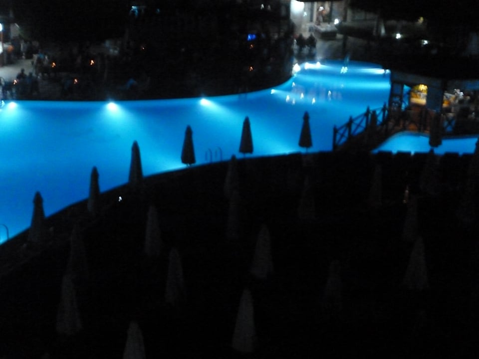 Pool Grand Seker Hotel