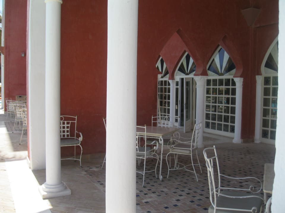 Mittags Pizza abends a la carte The Grand Resort
