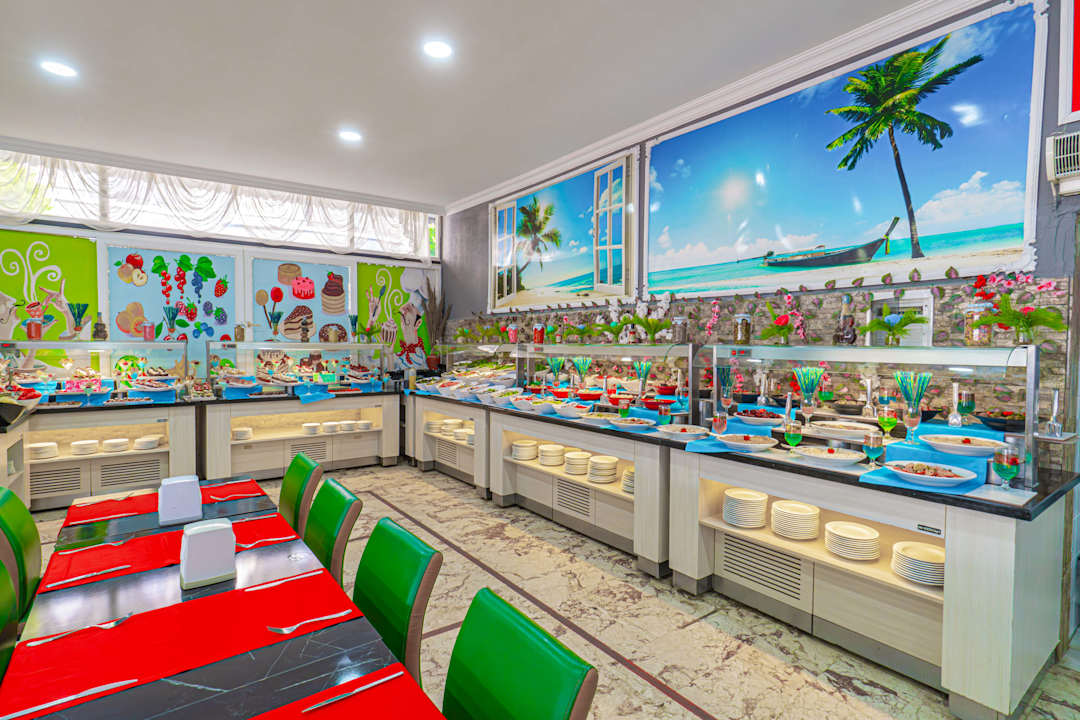 Gastro Sayanora Hotel