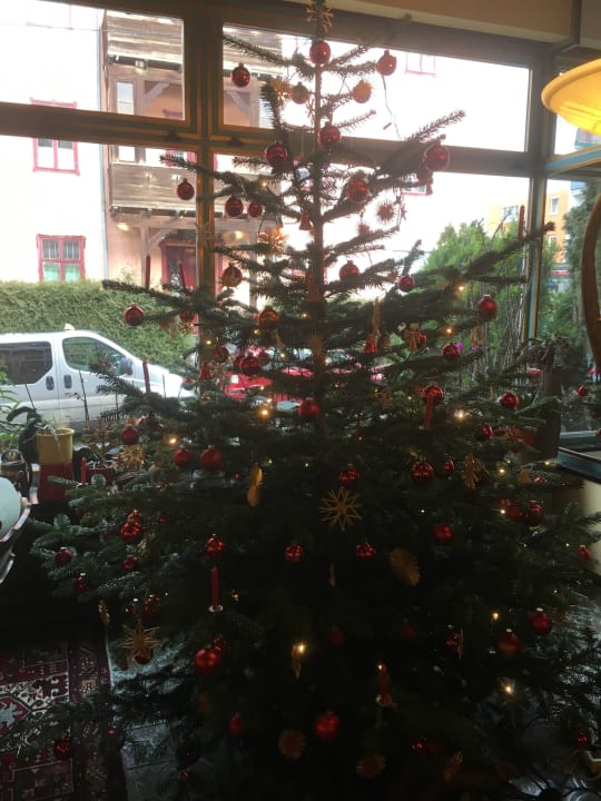 Schöne Weihnachtsdeko Hotel Hohenstauffen