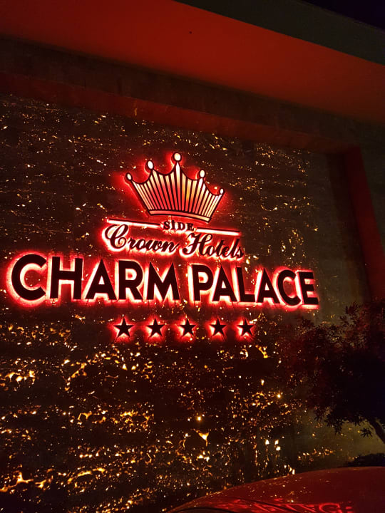 Außenansicht Well Palace Side