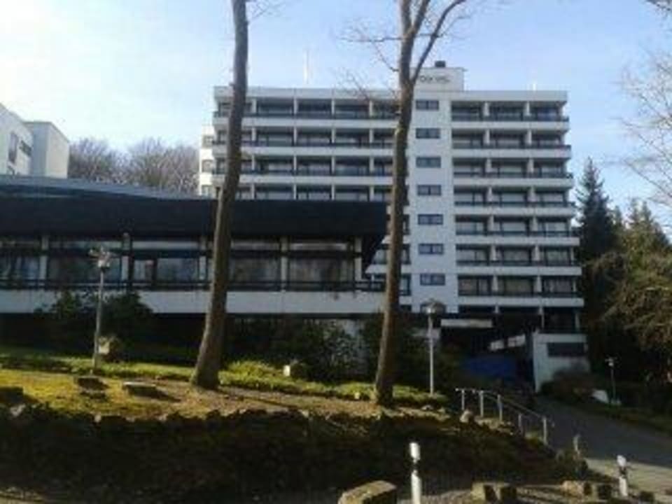 Blick vom Parkplatz Fletcher Hotel-Restaurant Arnsberg-Sauerland