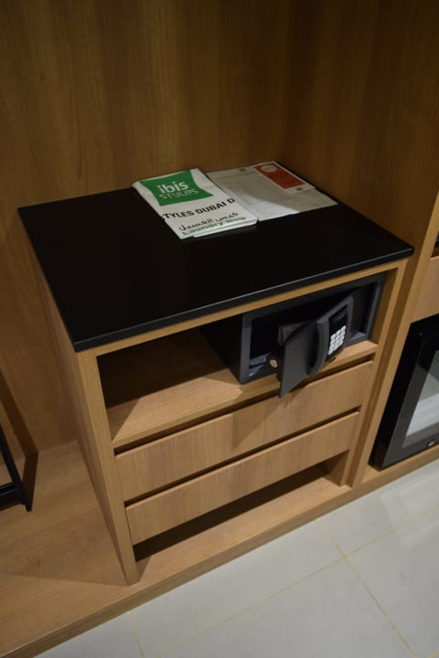 Zimmer ibis Styles Dubai Deira