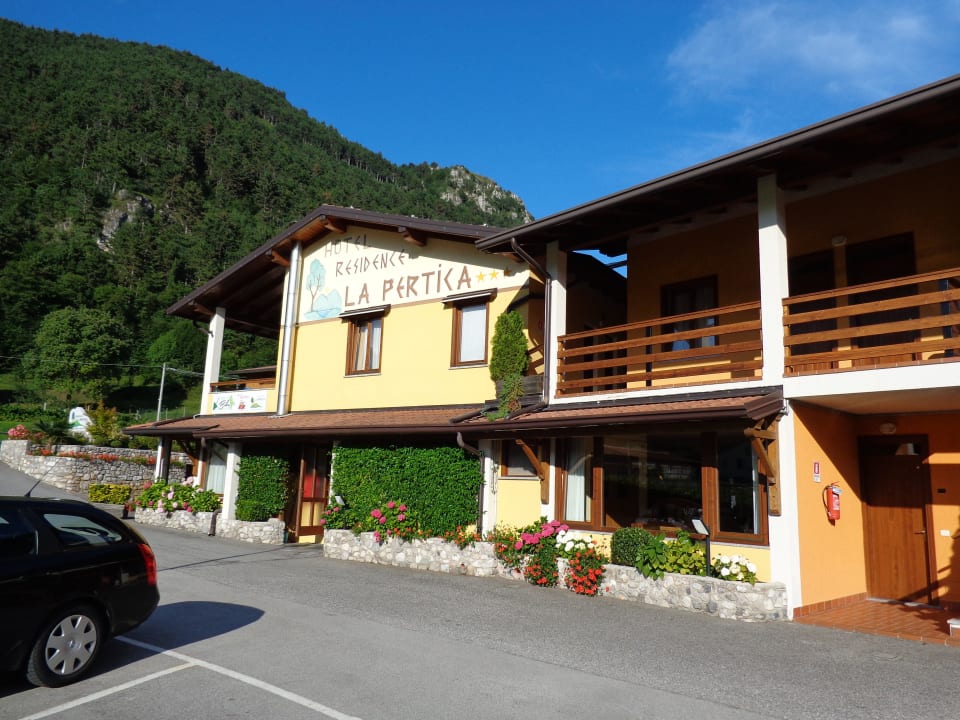 Aussenansicht La Pertica Hotel Residence La Pertica