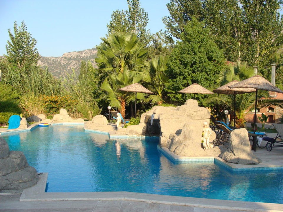 Pool Grenadine Lodge