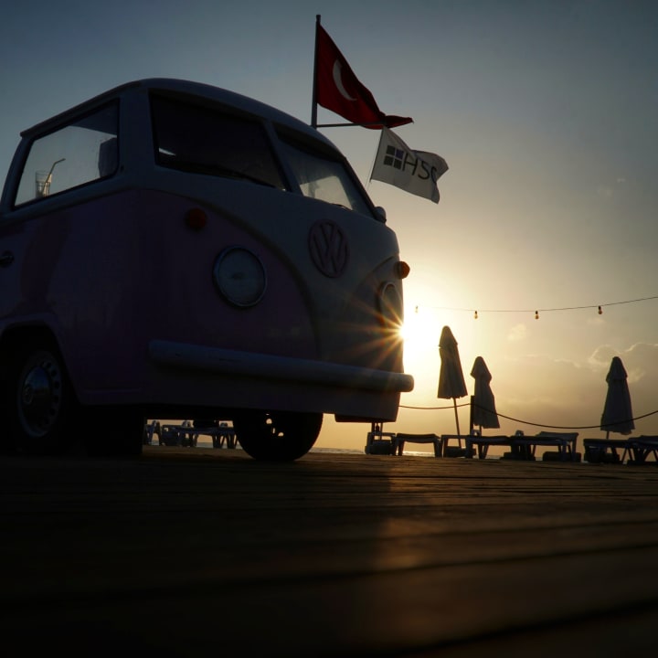 Bar auf dem Steg DoubleTree by Hilton Antalya-Kemer