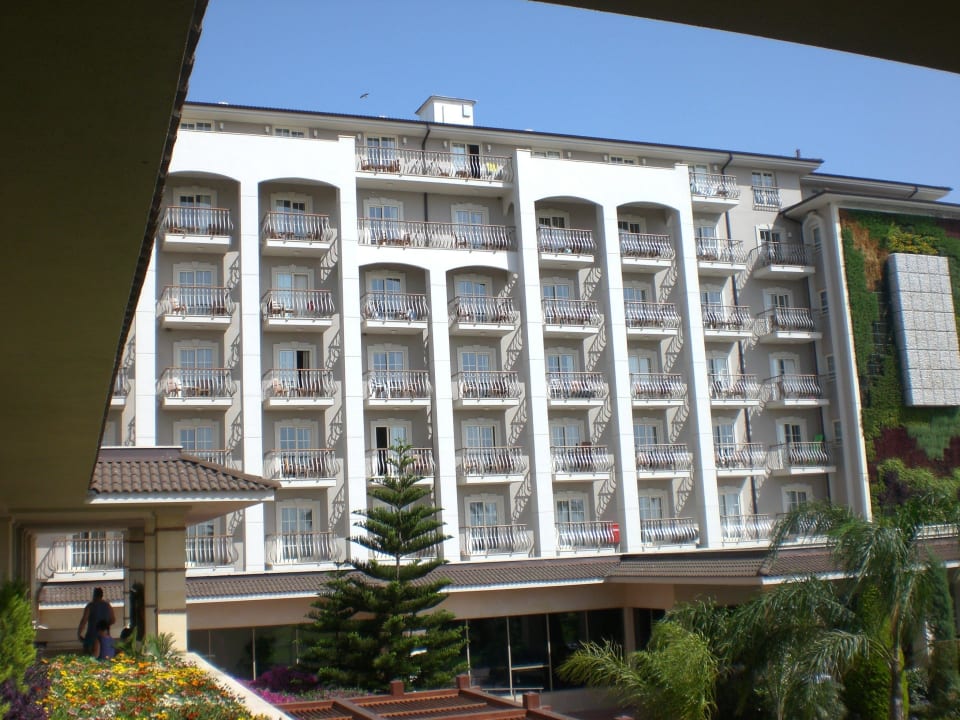 Das Haupthaus Sunis Elita Beach Resort & Spa