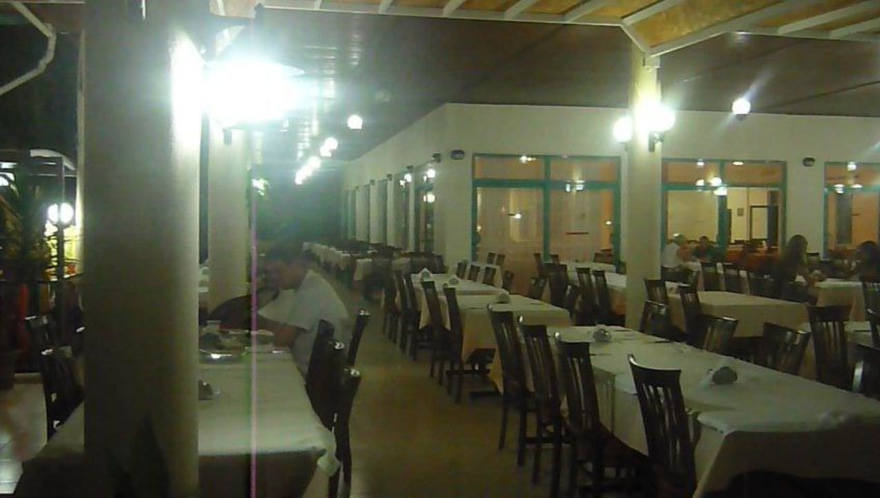 Außenbereich des Restaurants Club Hotel Mirabell