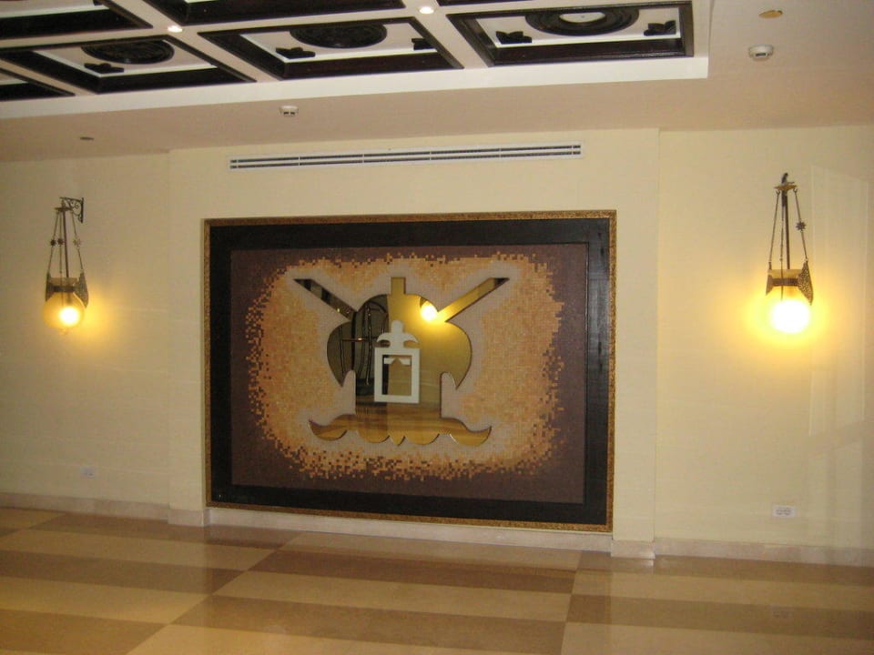 Hoteleingang Steigenberger ALDAU Beach Hotel