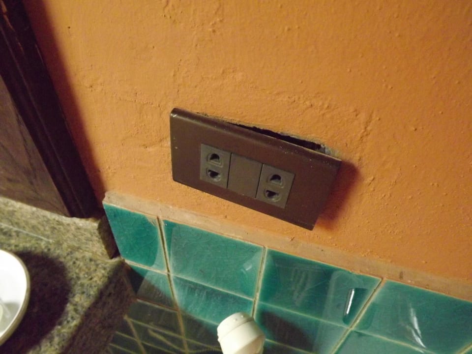 Grand Deluxe Bungalow The Fair House Beach Resort