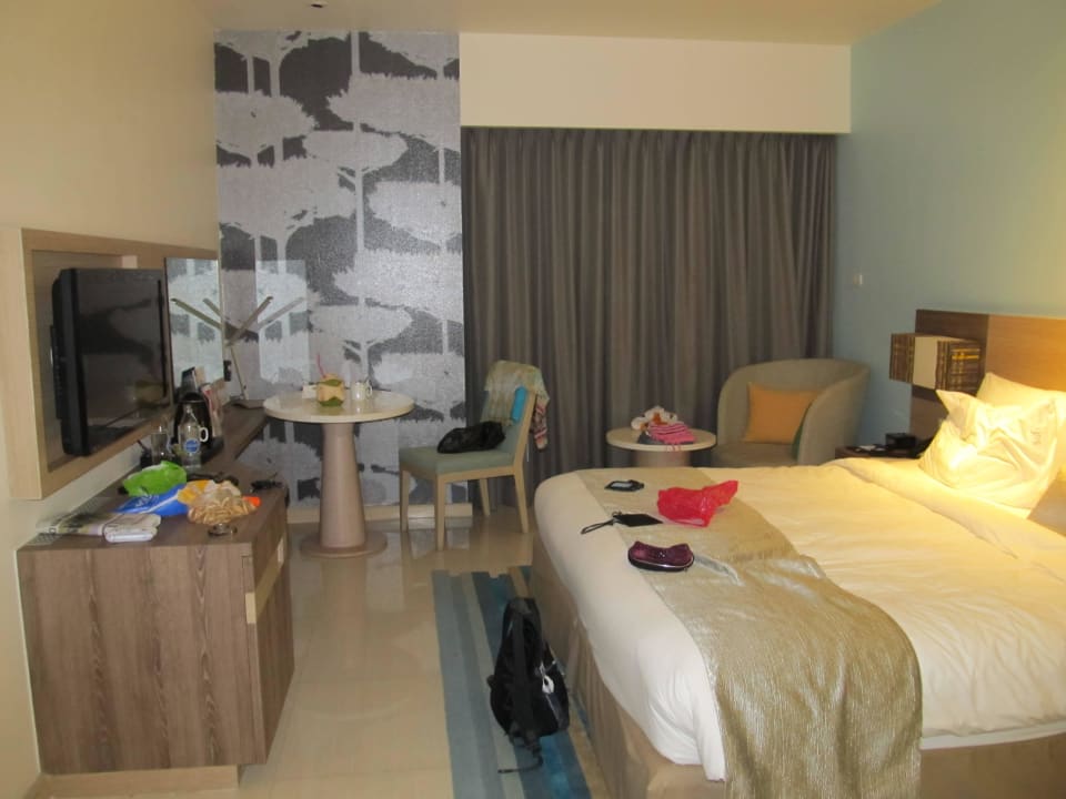 Holiday Inn Express Hotel Phuket Patong Beach Central Holiday Inn Express Phuket Patong Beach Central