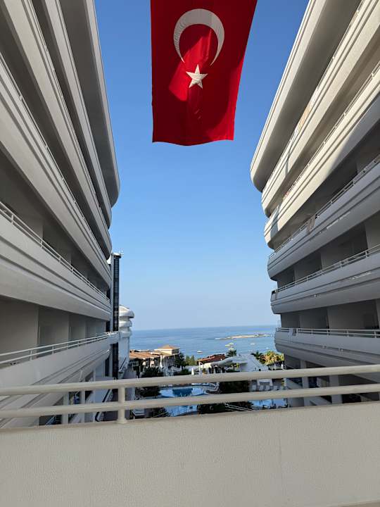 Außenansicht Laguna Beach Alya Resort & Spa Hotel