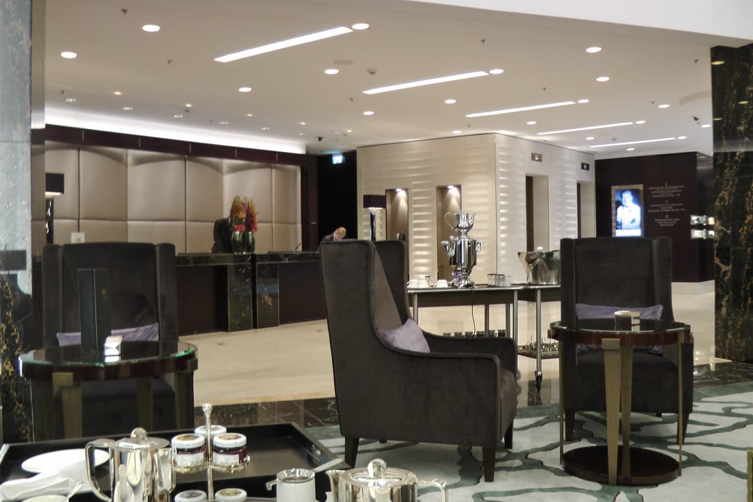 Lobby und Rezeption Waldorf Astoria Berlin