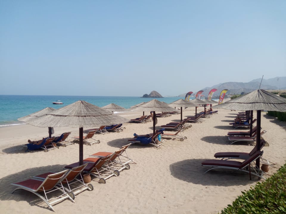 Strand Miramar Al Aqah Beach Resort