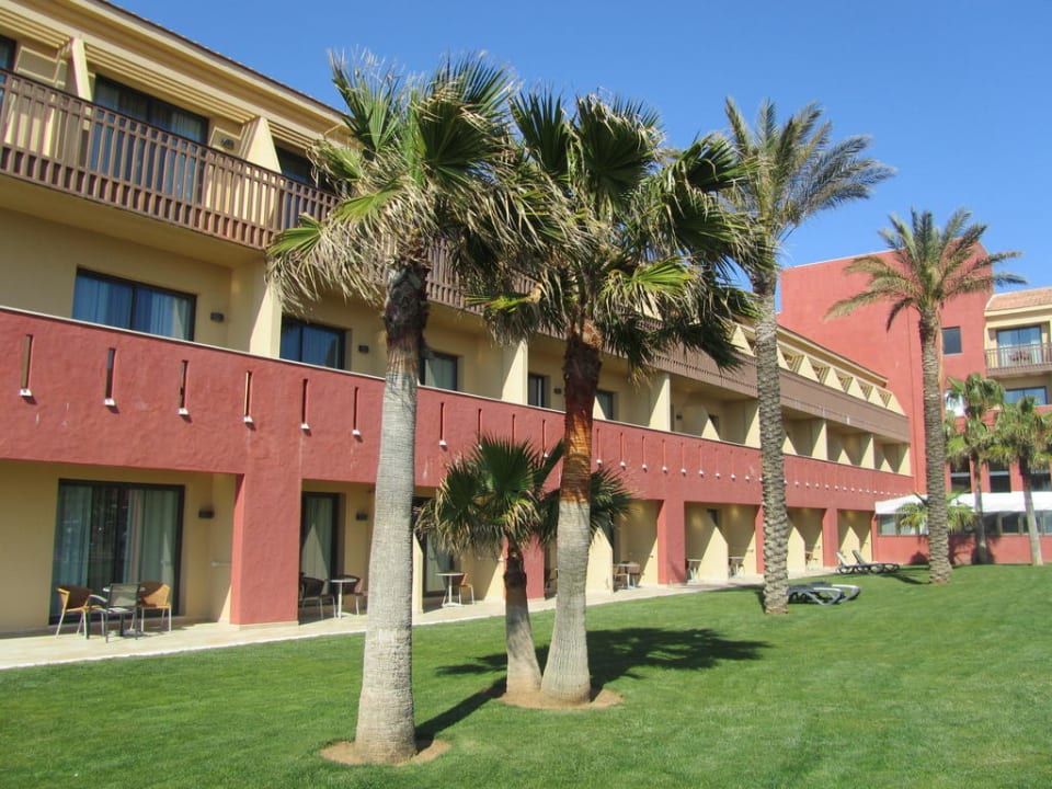 Gepflegte Gartenanlage Ilunion Calas de Conil