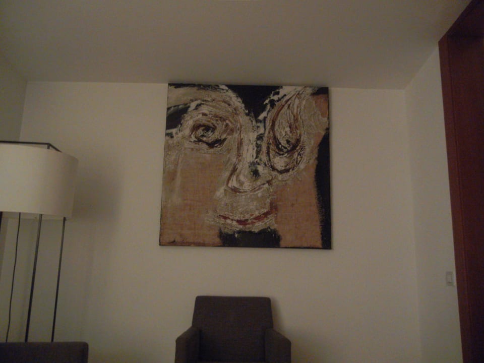 Moderne Kunst in den Räumen Hotel Boria