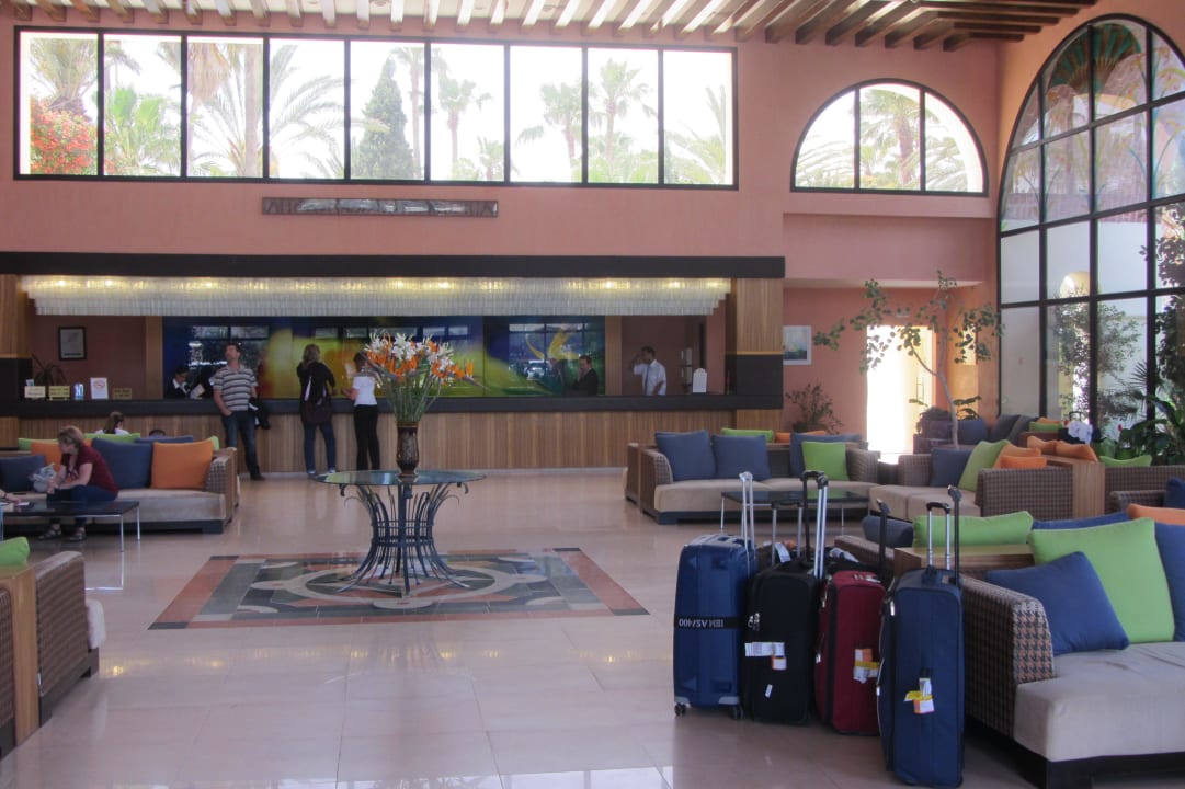 Лобби. Hotel Paradis Palace