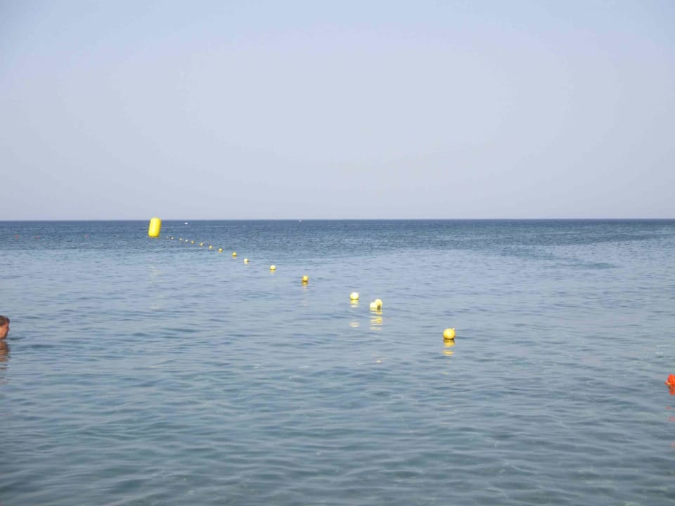 Strand Hotel Memphis Beach