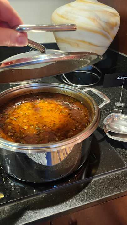 Gastro Rose Rayhaan by Rotana