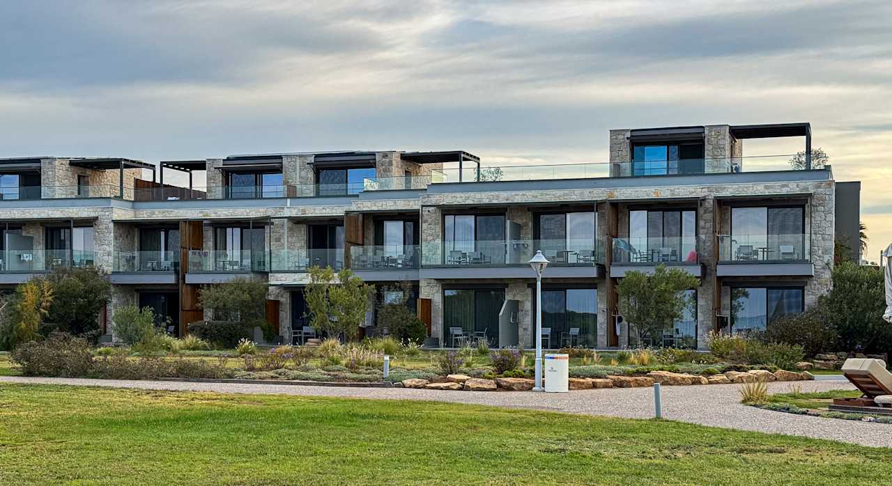 Außenansicht Portes Lithos Luxury Resort