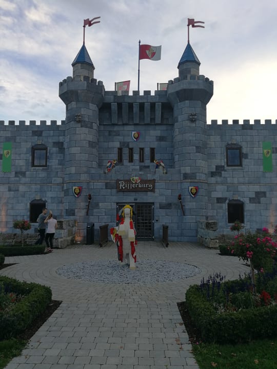 Außenansicht LEGOLAND Ritterburg & Königsburg & Drachenburg