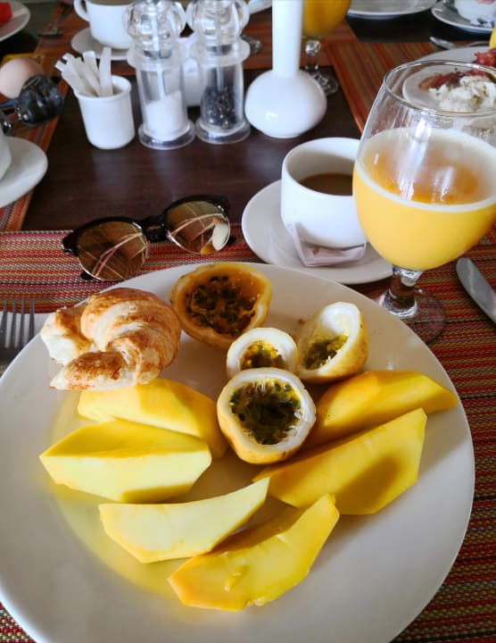 Gastro Neptune Pwani Beach Resort & Spa