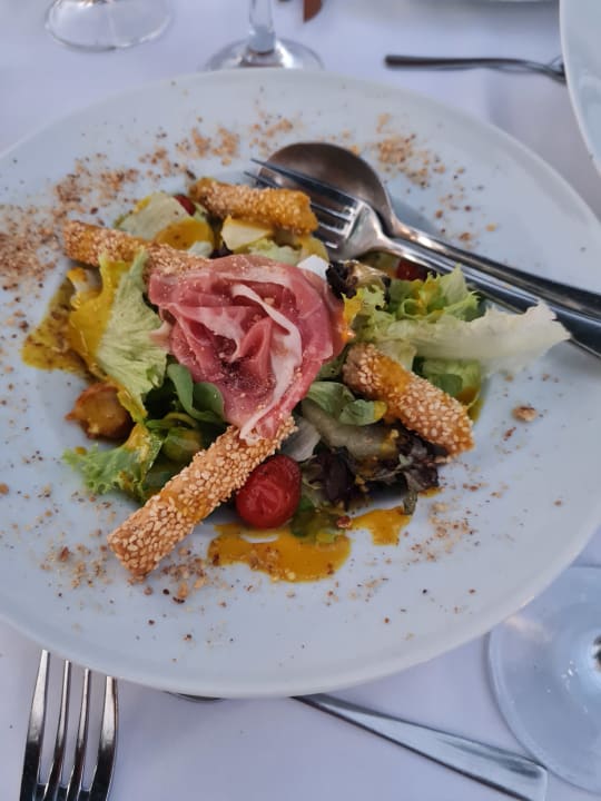 Gastro Anissa Beach & Village