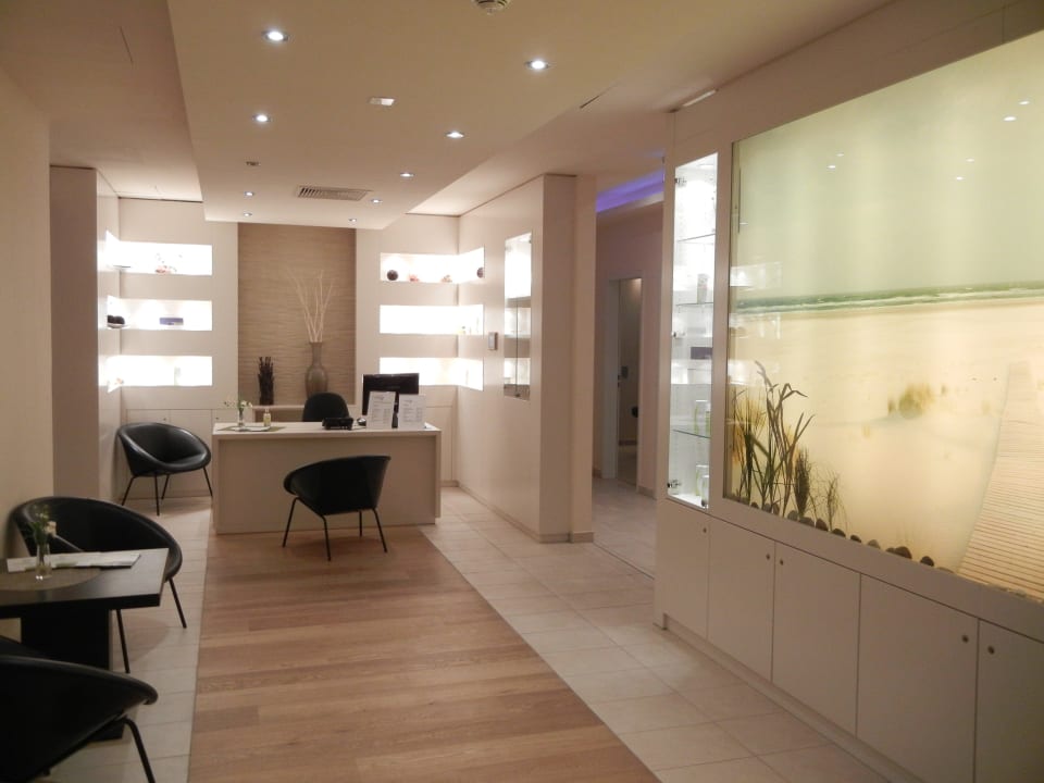 Zugang zum Wellnesscenter Hotel Logierhus Langeoog