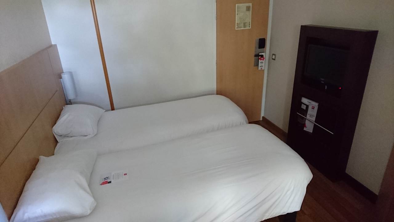 Zimmer Hotel Ibis Toulouse Ponts Jumeaux