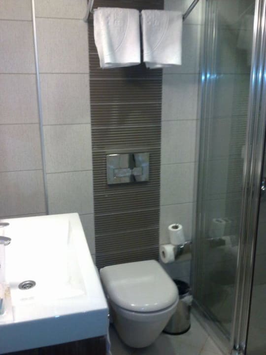 Duschbad Hotel Tilia
