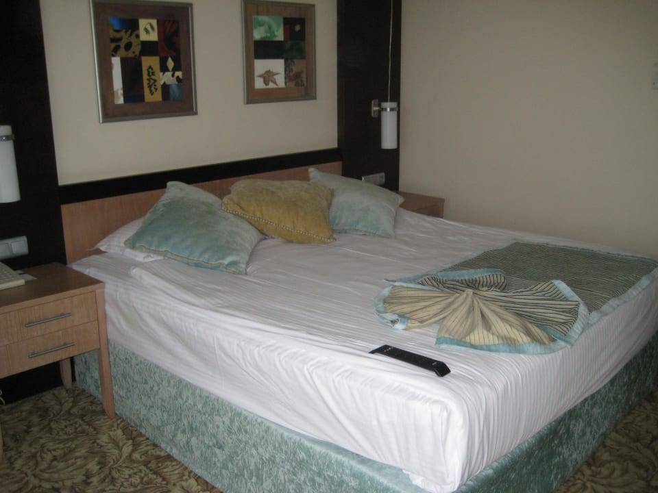 Zimmer Royal Wings Hotel