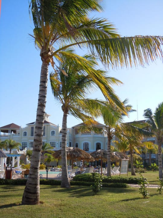 Garten und Haupthaus Iberostar Origin Laguna Azul