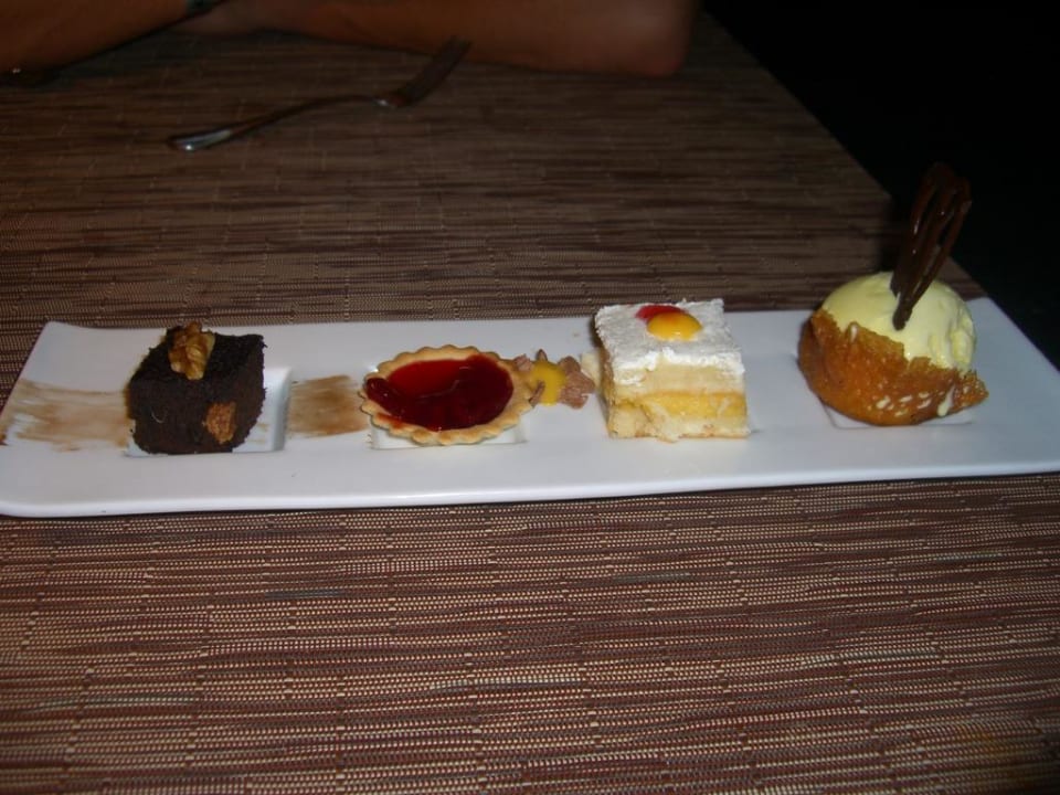 Dessert im Cata Tapa Catalonia Royal Bavaro - Adults only