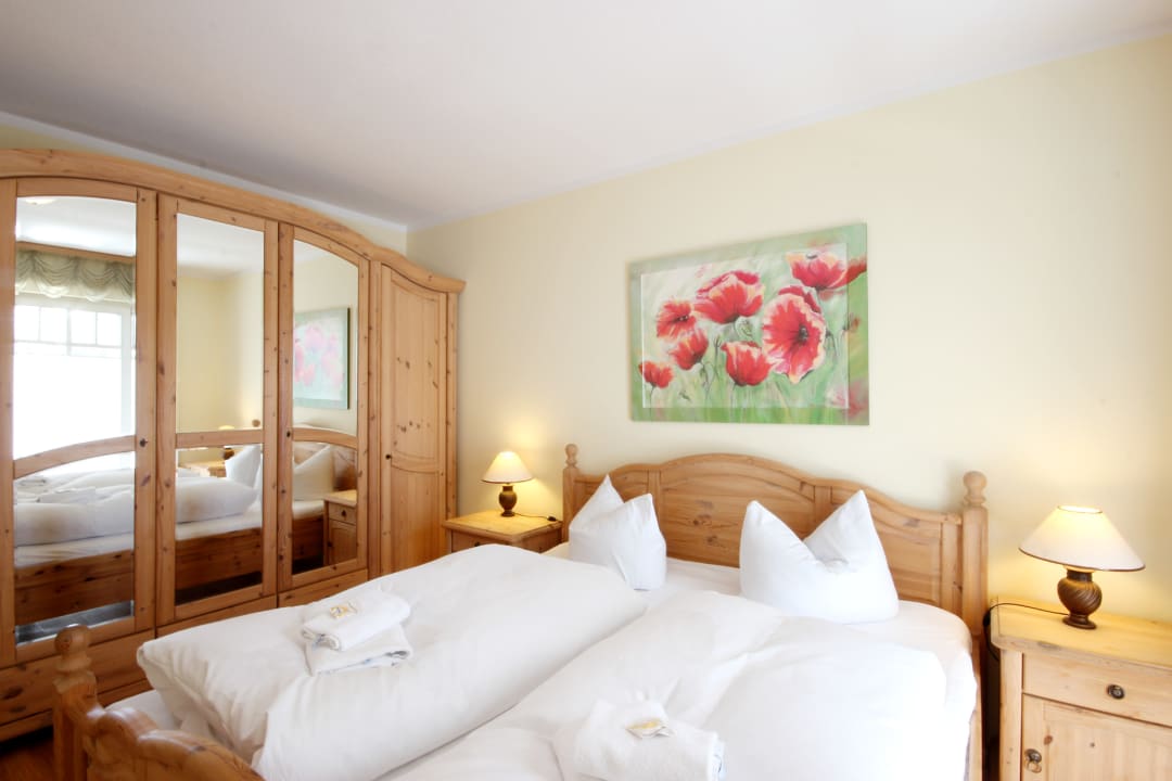 Zimmer Rujana Ferienwohnungen - Deutsches Haus