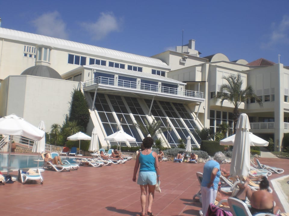 Poolanlage und Hallenbad PALOMA Perissia