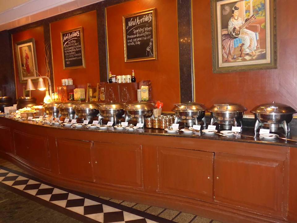 Buffet The Gateway Hotel Pasumalai