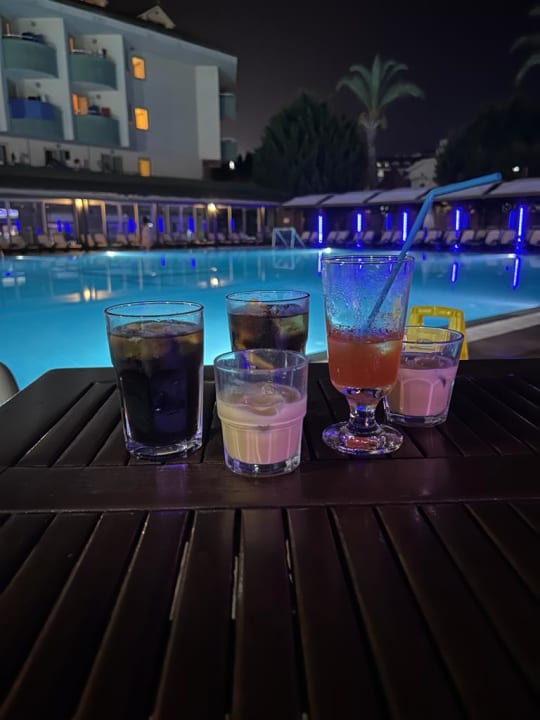 Gastro Side Breeze Hotel