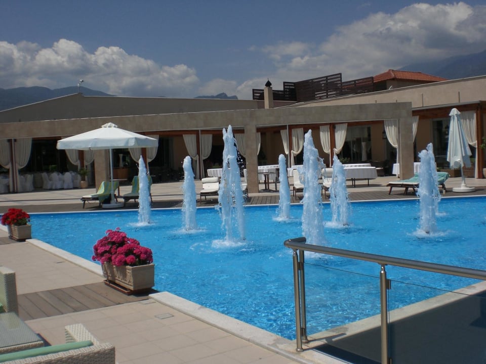 Im Garten alltoura Club Hotel Poseidon Palace