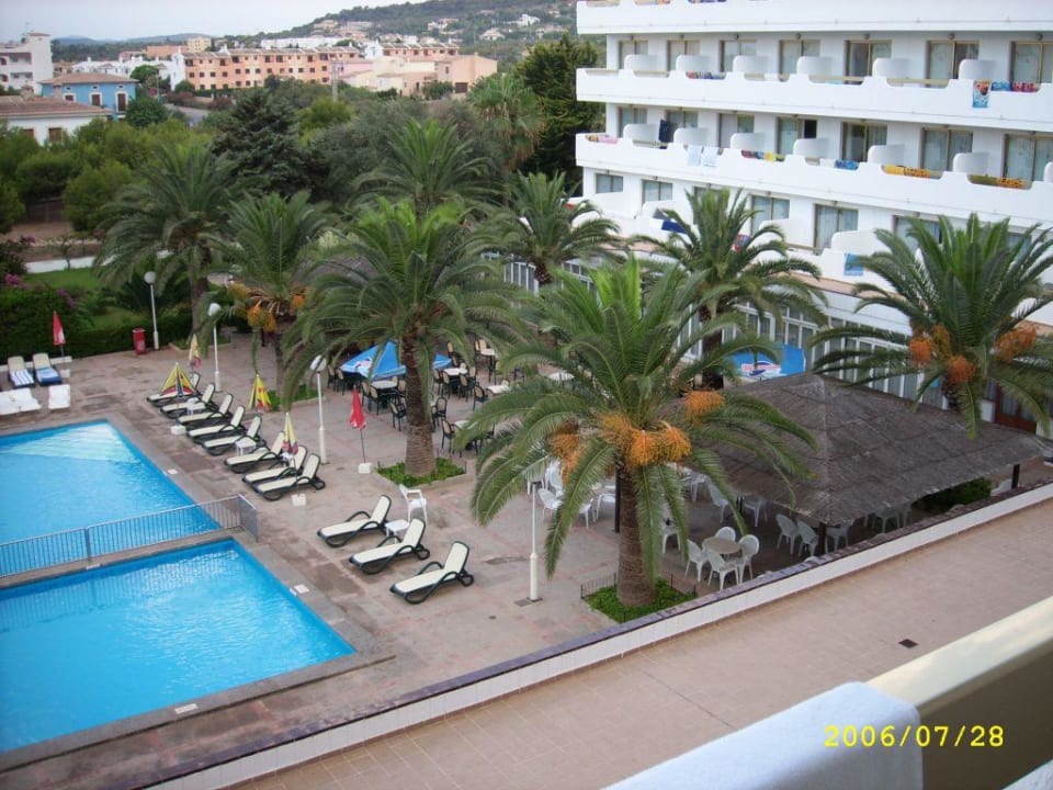 Blick zur Poolbar Millor Sol