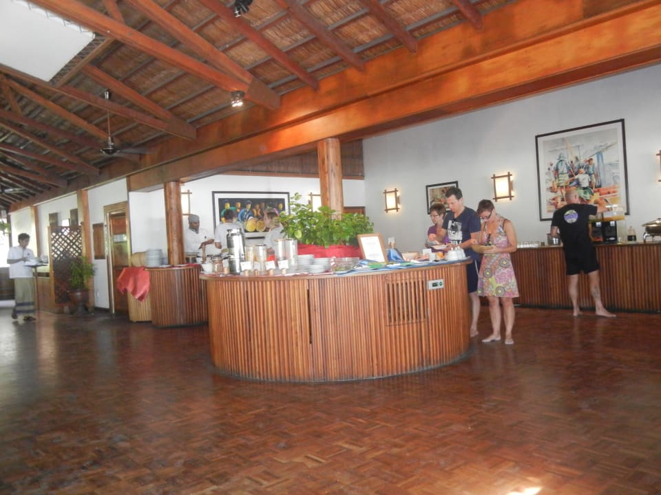 Büffet NH Collection Maldives Reethi Resort