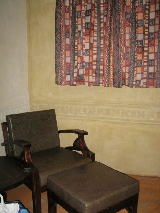 Sessel im Zimmer Hotel Matamba - Phantasialand Erlebnishotel