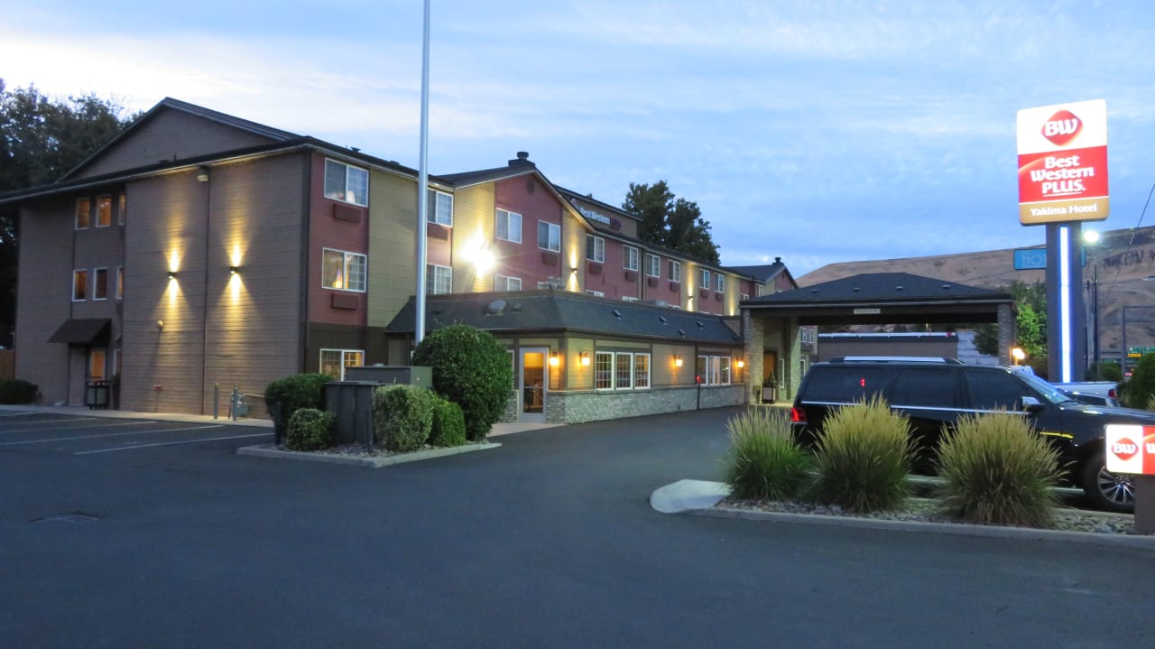 Außenansicht Best Western Plus Yakima Hotel