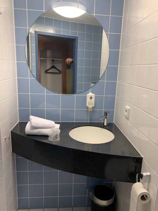 Zimmer B&B Hotel München-Airport