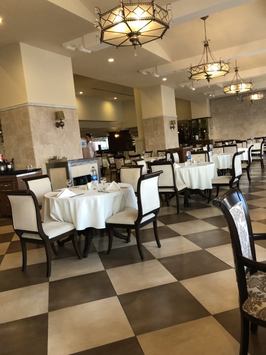 Gastro Starlight Resort Hotel