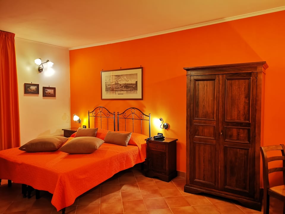 Zimmer Hotel Neapolis