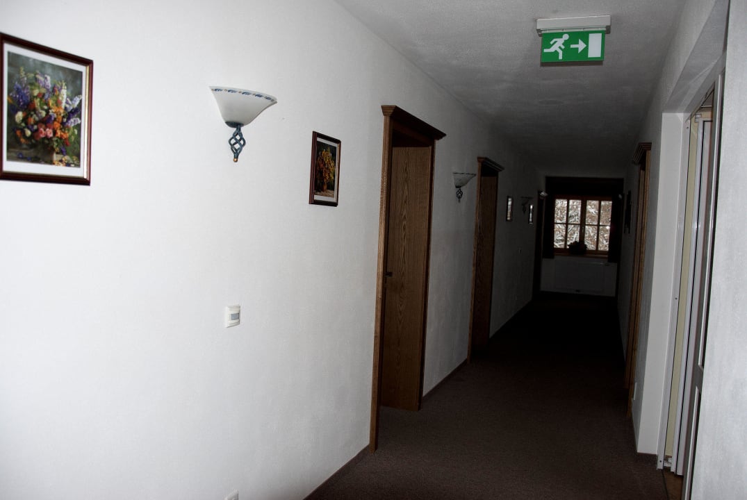 Flur Hotel - Wirts'haus Zum Schweizer